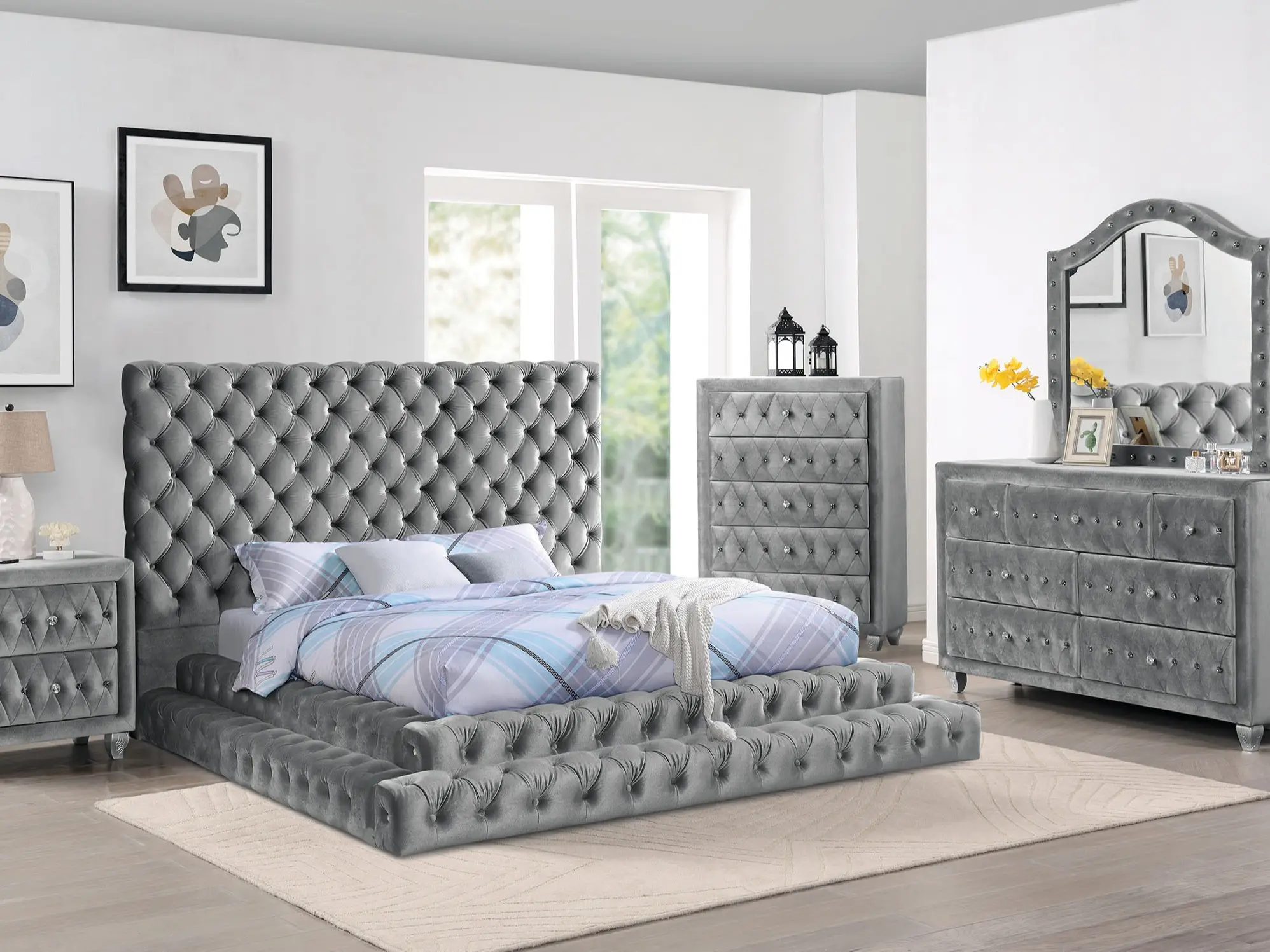 Chateau Glam Platform Bed with Tufted Headboard