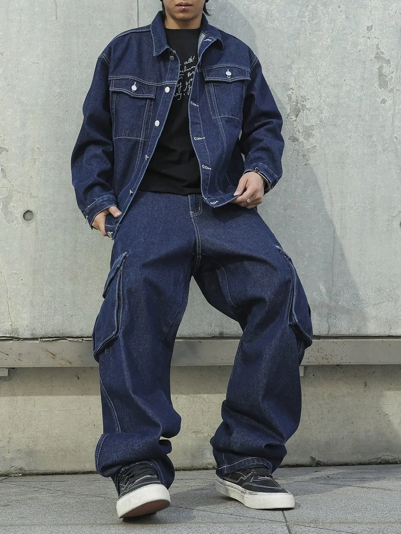 Men's 2-Piece Dark Raw Denim Cargo Set - Loose-Fit Jacket, Wide-Leg Cargo Jeans with Contrast Stitching, Patchwork Streetwear Outfits for Casual Daily Wear