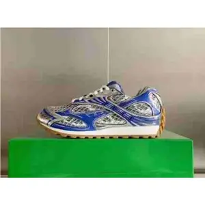 2025 Runway Couple Sneakers - Women's Round Toe Lace-Up Flat Closed Casual Shoes for Walking & Running