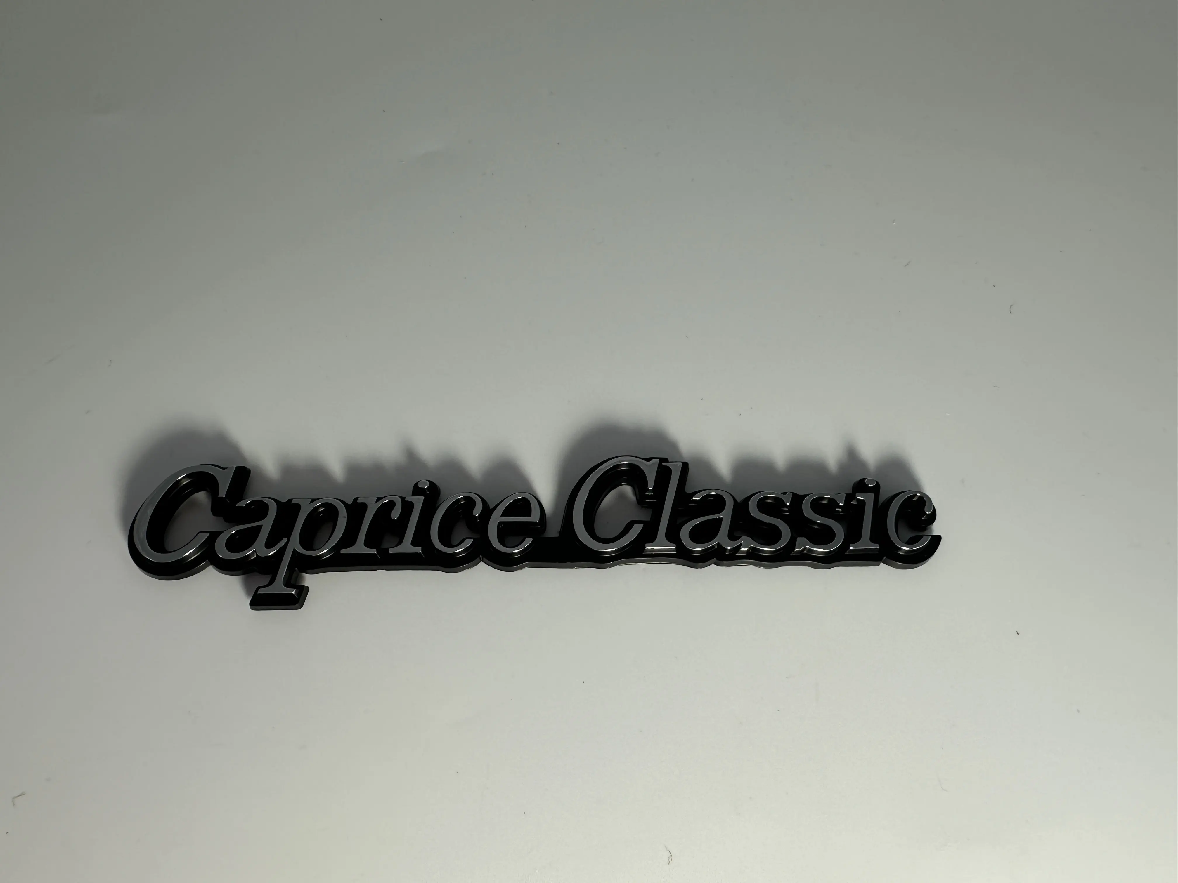 2pcs For Chevrolet 1977-1984 CAPRICE CLASSIC Fender Letter Emblem Badge Decal