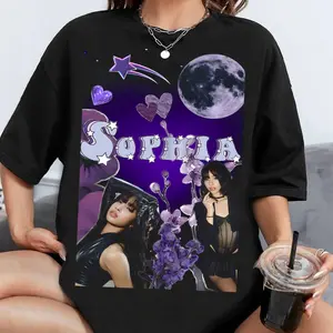 Women's Fitted Cotton Sophia KATSEYE Graphic Print Tee - Gnarly & SIS Inspired, Casual Futuristic Idol Energy, TikTok Trend Shirt