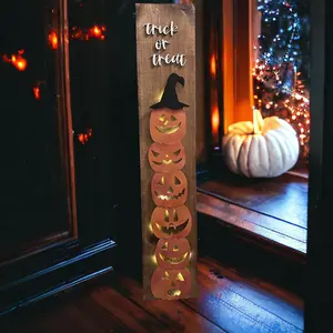 Jack O’Lantern Stack - Trick or Treat Halloween Welcome Sign