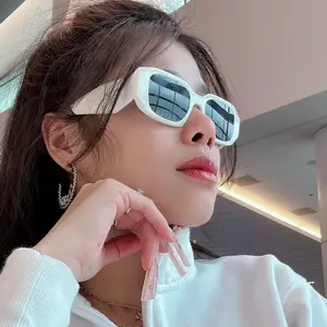 background preload poster image 