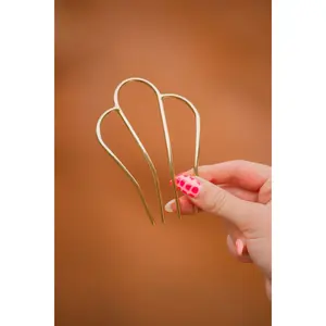 Golden Scalloped Hair Fork