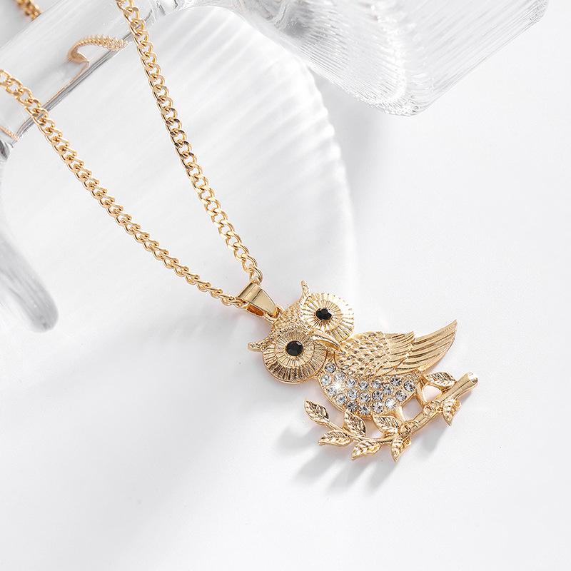 Womens Minimalist Owl-Shaped All-Match Pendant Necklace