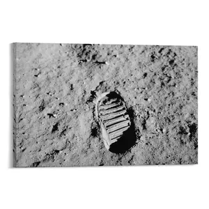 First Steps of Human on The Moon Apollo 11 Buzz Pilot Aldrin's Bootprint Poster Canvas Wall Art For Bedroom Decor Bar Office Room Decor Gift