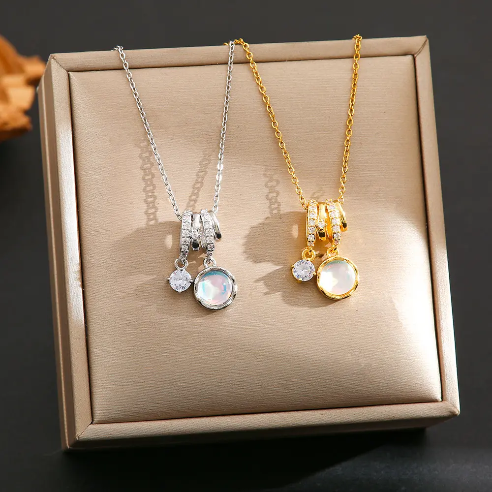 Trendy Hot Selling Titanium Steel Necklace for Women, Zircon Inlaid Copper Plated Pendant, Color Retaining Clavicle Chain Jewelry Trendy Hot Selling Titanium Steel Necklace for Women, Zircon Inlaid Copper Plated Pendant, Color Retaining Clavicle Chain Jewelry