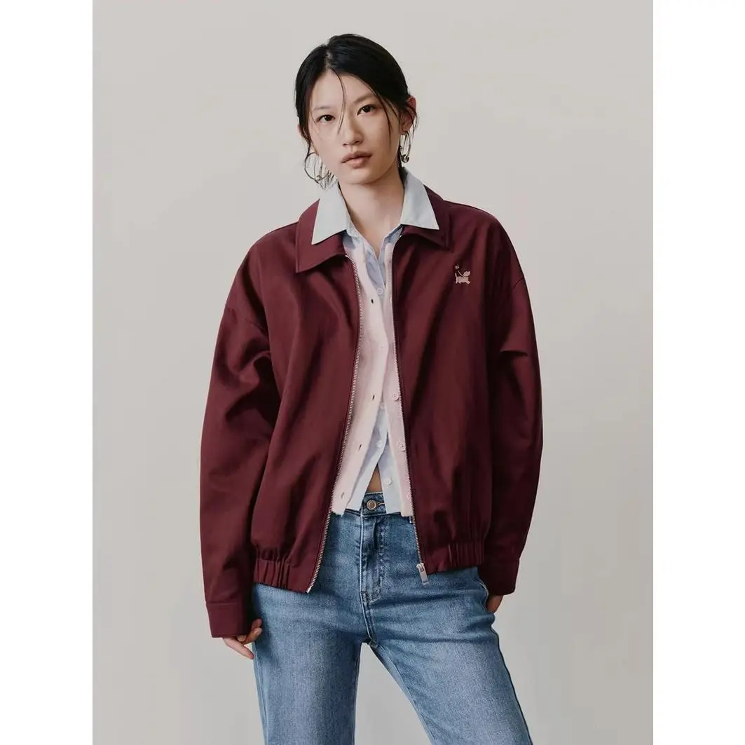 URBAN REVIVO Women's 2026 Spring Basic Solid Red Lapel-Embroidered Zip Bomber Jacket-Coat, Cotton-Polyester Longsleeve Casual Retro Everyday Outerwear (UYY160008), Coats