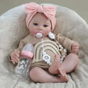 [WOOROY] Realistic Reborn Baby Doll - 18 In Lifelike Newborn Baby Girl, Real Life Baby Dolls with Soft Weighted Cloth Body, Birthday & Christmas Gift Set for Kids Age 3+