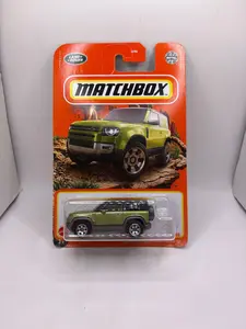 Matchbox 2020 Land Rover Defender 90 Diecast Green Model for Collectors and Enthusiasts 3+ Years