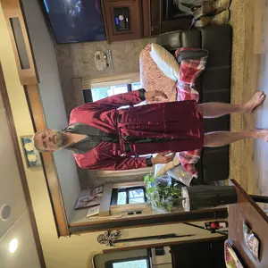 Tony & Candice Men's Satin Robe Lightweight Long Sleeve Silk Kimono Bathrobe with Shorts Set Sleepwear