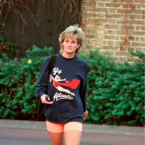 Fly Atlantic Princess Diana Sweatshirt vintage classic Unisex Long Sleeve shirt