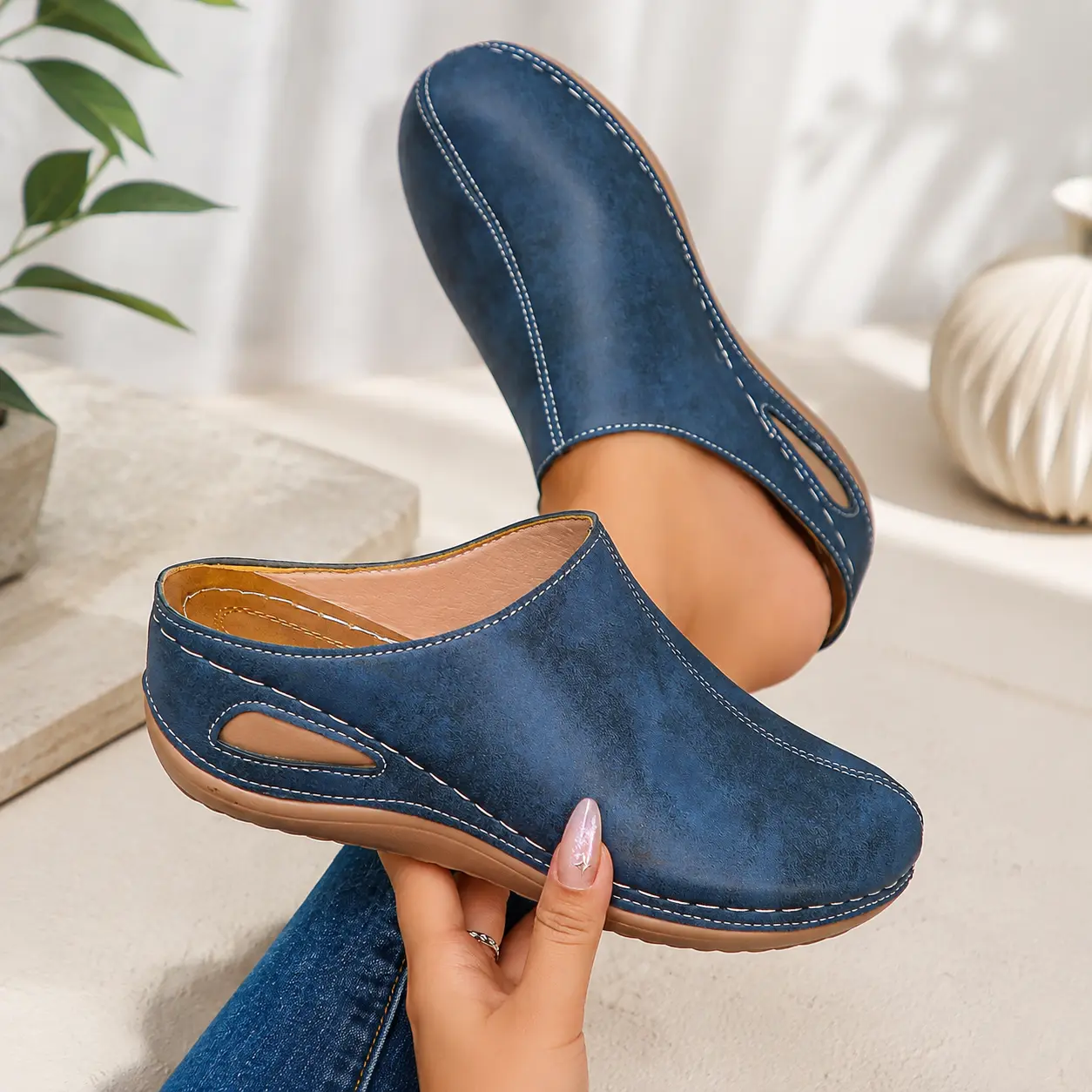 Women's Travel Slip On Shoes, Lightweight Casual Flats, Multiple Color Options, Comfortable Walking Shoes