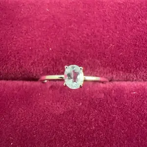 <PingEast jewelry > 925 Sterling Silver Ring with 4×5mm Petite Santa Maria Color Natural Aquamarine in a Minimalist Setting