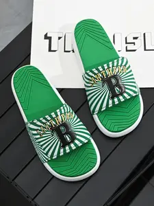 Fashion Summer Men's Slippers Indoor Non-Slip Bathroom Slippers Suitable for Daily Wear Cool Slip-On Shoes