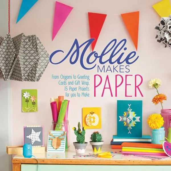 USED Book - Mollie Makes Papercraft: From Origami to Greeting Cards and Gift Wrap, 20 Paper Projects for You to Make (Hardcover) - english