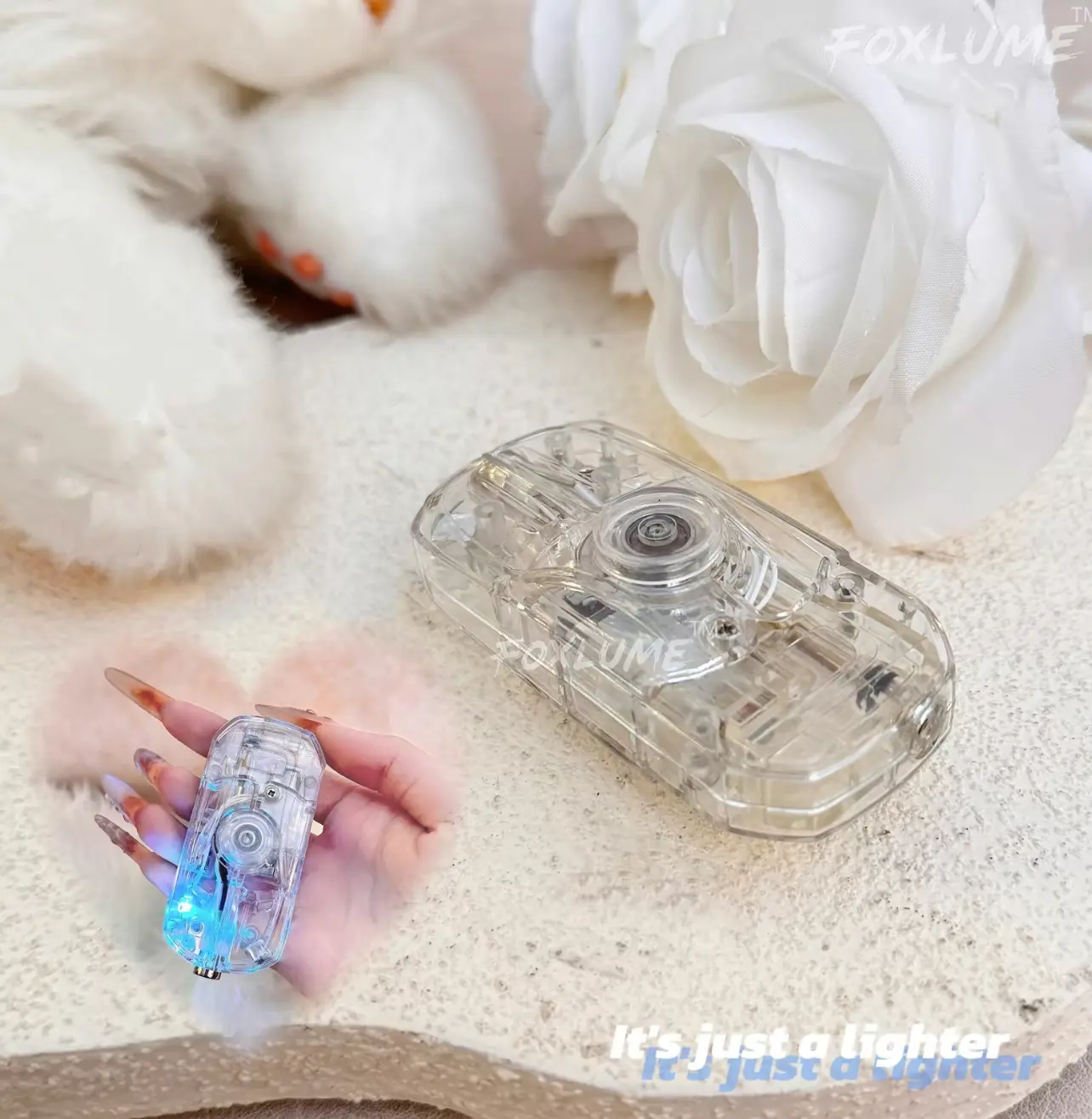 Stress-relieving heart-shaped lighter, creative lighter limited edition, creative sticker lighter,spinning top lighter, with DIY stickers, windproof ignition, astress-relieving and portable trendy lighter.