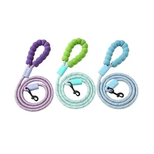 Fashionable high-value elastic traction rope outdoor dog walking handsome