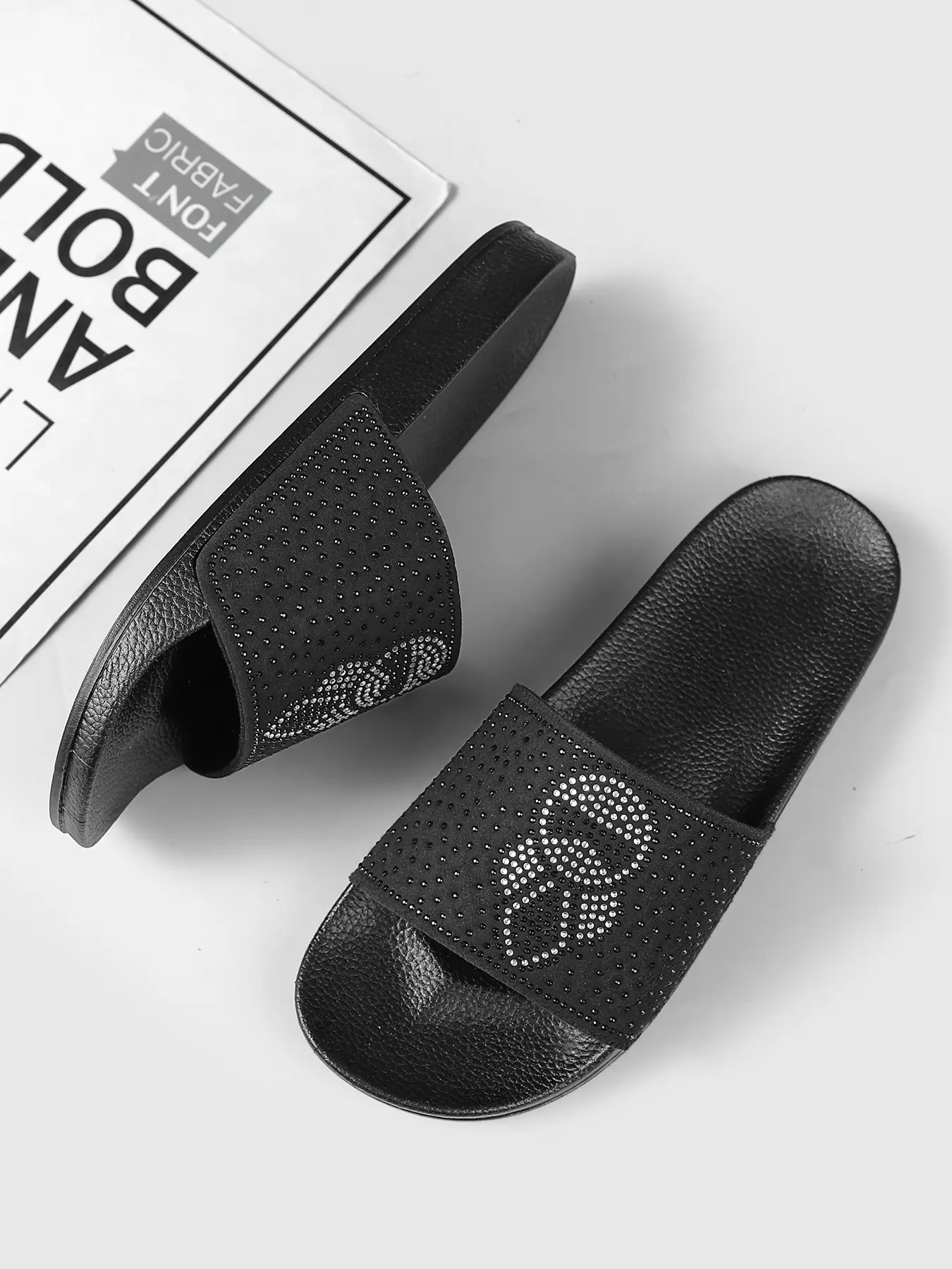Men's Handmade Rhinestone Slippers, Cool Decoration Diamond Pattern, Casual PVC Shoes, All-Day Comfort Soft Cushioning, Fashionable One-Step Design
