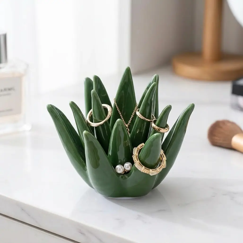 Porcelain Aloe-Shaped Nature-Infused Ring Holder Tray - Organic Design Jewelry Organizer, Minimalist Home Decor Accent for Vanity, Unique Gift for Women