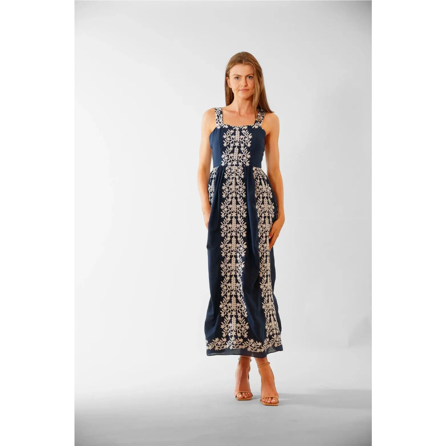 Julia Jordan Navy & Ivory Maxi Dress