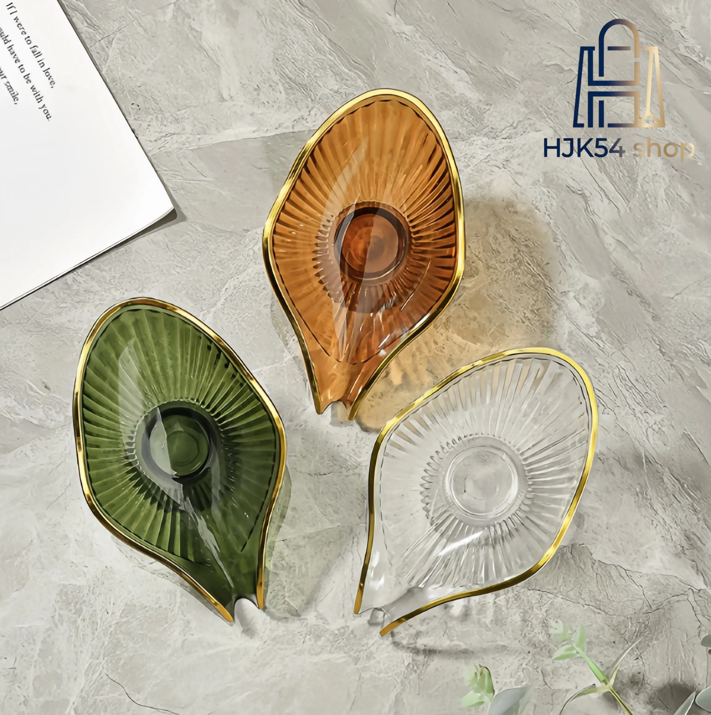 Leaf-Shaped Gold Rim Soap Dish, Self-Draining Transparent Plastic Soap Holder, Decorative Bathroom Tray, Stylish Waterfall Spout Soap Saver for Kitchen & Shower