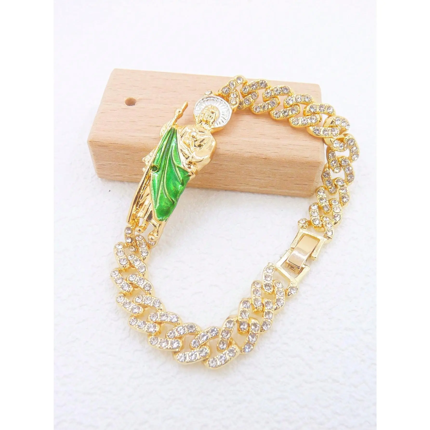 1 Piece 14K GoldPlated Green St Jude Virgin Mary Bracelet For Women Gold Braclets