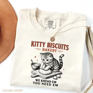 Comfort Colors Cat Biscuit Tshirt, Cute Kitty Biscuit Bakery Retro Tee, Funny Baking Gift, Adorable Cat Lover Baker Shirt with Vintage Kitchen Vibes