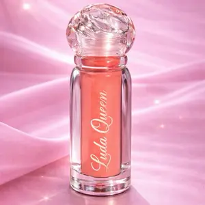 Lip gloss color (soft berry)