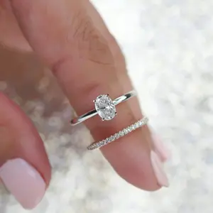 Cubic Zirconia Oval Ring Set – Elegant Engagement & Gift Jewelry