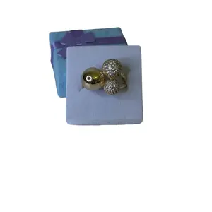 Anillo de balines con detalles es en sirconias blancas