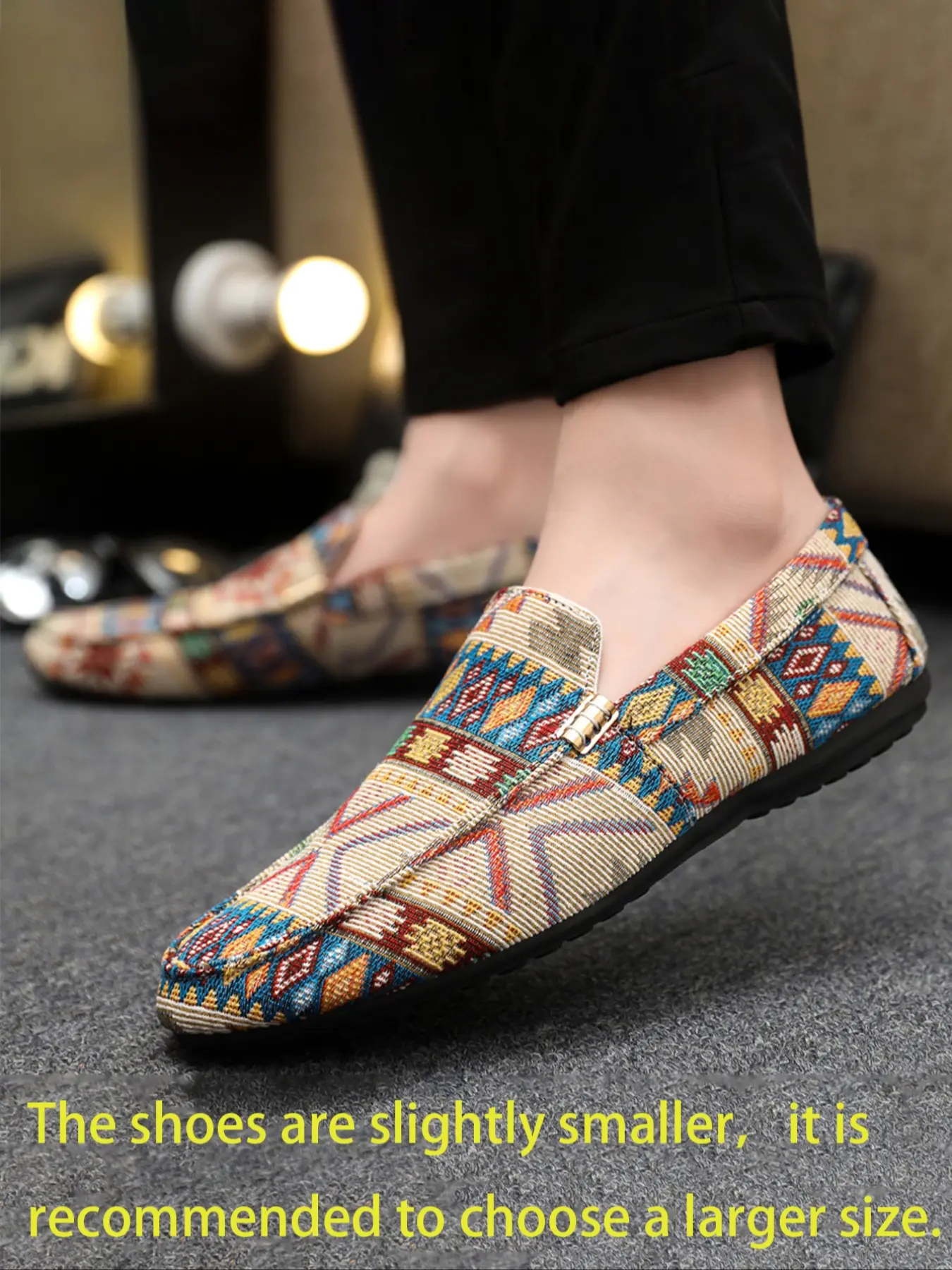 Men's Casual Lightweight Loafers, Slip-On Comfort Moccasins, Argyle Print Flat Canvas Shoes, Ideal for Dating, Shopping, Daily Commute