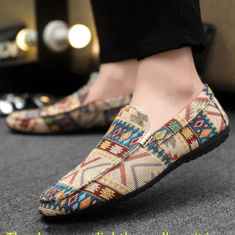 Men's Casual Loafers, Slip-On Comfort Moccasins, Slip On Style, Argyle Print Flat Canvas Shoes, Walking Shoes, Ideal for Dating, Shopping, Daily Commute