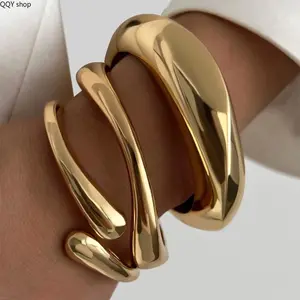 14K Gold Plated Chunky Bangle Bracelet Set,  Stackable Cuff Bangles for Women, Trendy Bold Fashion Jewelry, Classic Gold Plated Wrist Accessories, Elegant Stackable Ornament, Ideal Holiday Birthday Gift for Her