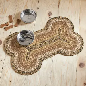Kettlehurst Dog Bone Braided Rug