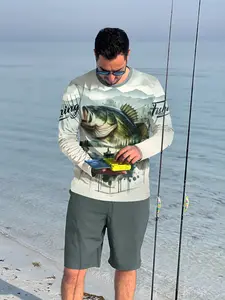 High-Performance Fishing Gear! Men’s Largemouth Bass Print Long Sleeve Shirt – Quick-Dry Sports T-Shirt, Oil Painting Design, Lightweight Breathable Fishing Clothing, Outdoor Wear