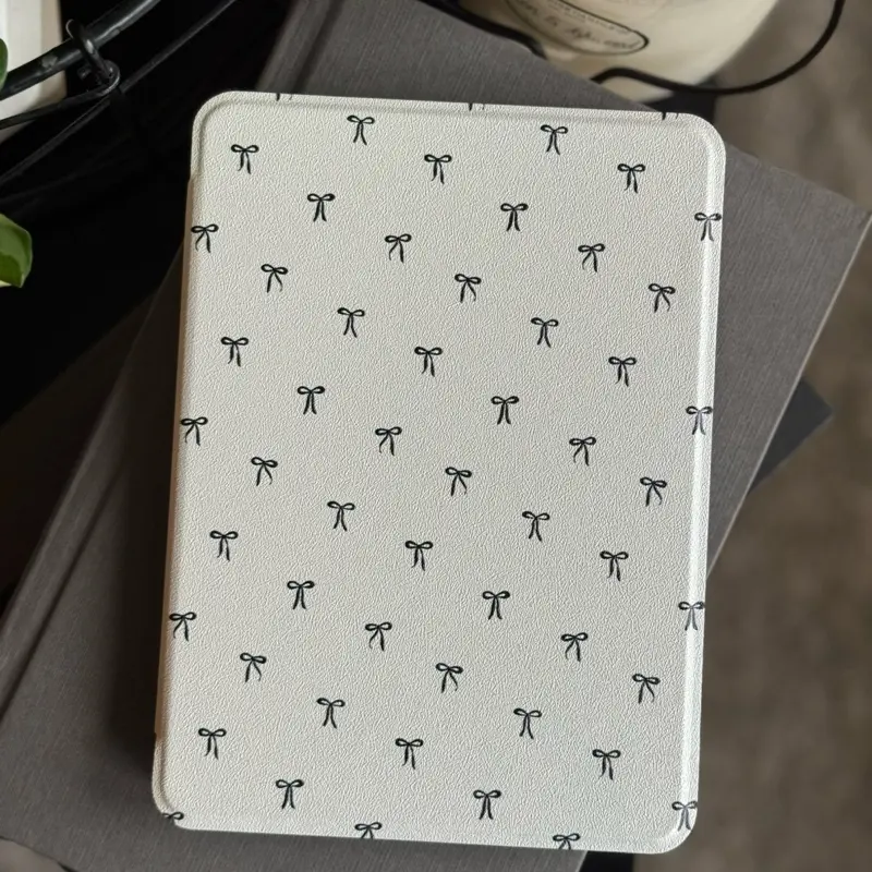 Black Coquette Bows Magnetic Detachable Kindle Case