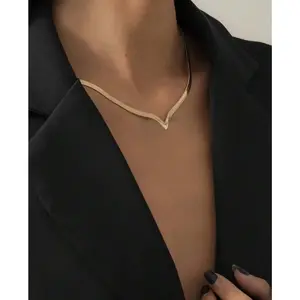 V Necklace