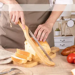 Wooden Handle Bread Knife, 1 Count Serrated Bread Knife, Bread Slicer Knife, Baking Utensils for Home Kitchen, Household Kitchen Products