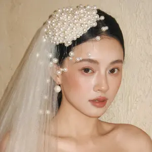Elegant Vintage Pearl Veil Bridal Headpiece - Antique-Inspired, Baroque Pearl Chain, Traditional Bridal Hair Accessory, Antique-Inspired Headpieces, Baroque Pearl Headpieces