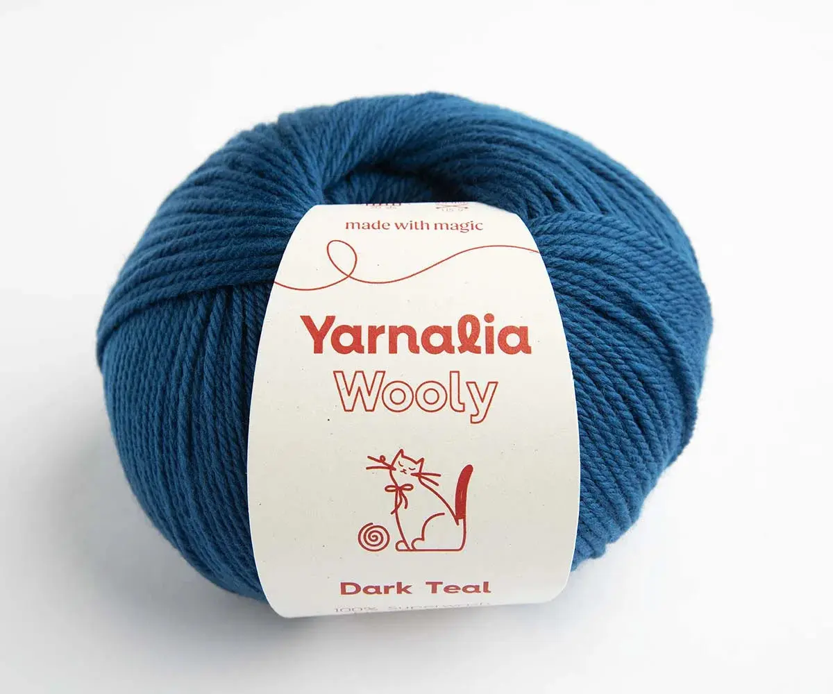 Dark Teal | Yarnalia Wooly 100% Superwash Merino Wool