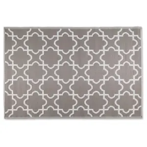 Design Imports Lattice Outdoor Rug 4' x 6'