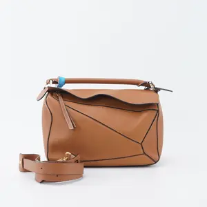 Pre-owned Loewe Calfskin Crossbody Bags Puzzle Brown Medium Bgp224956