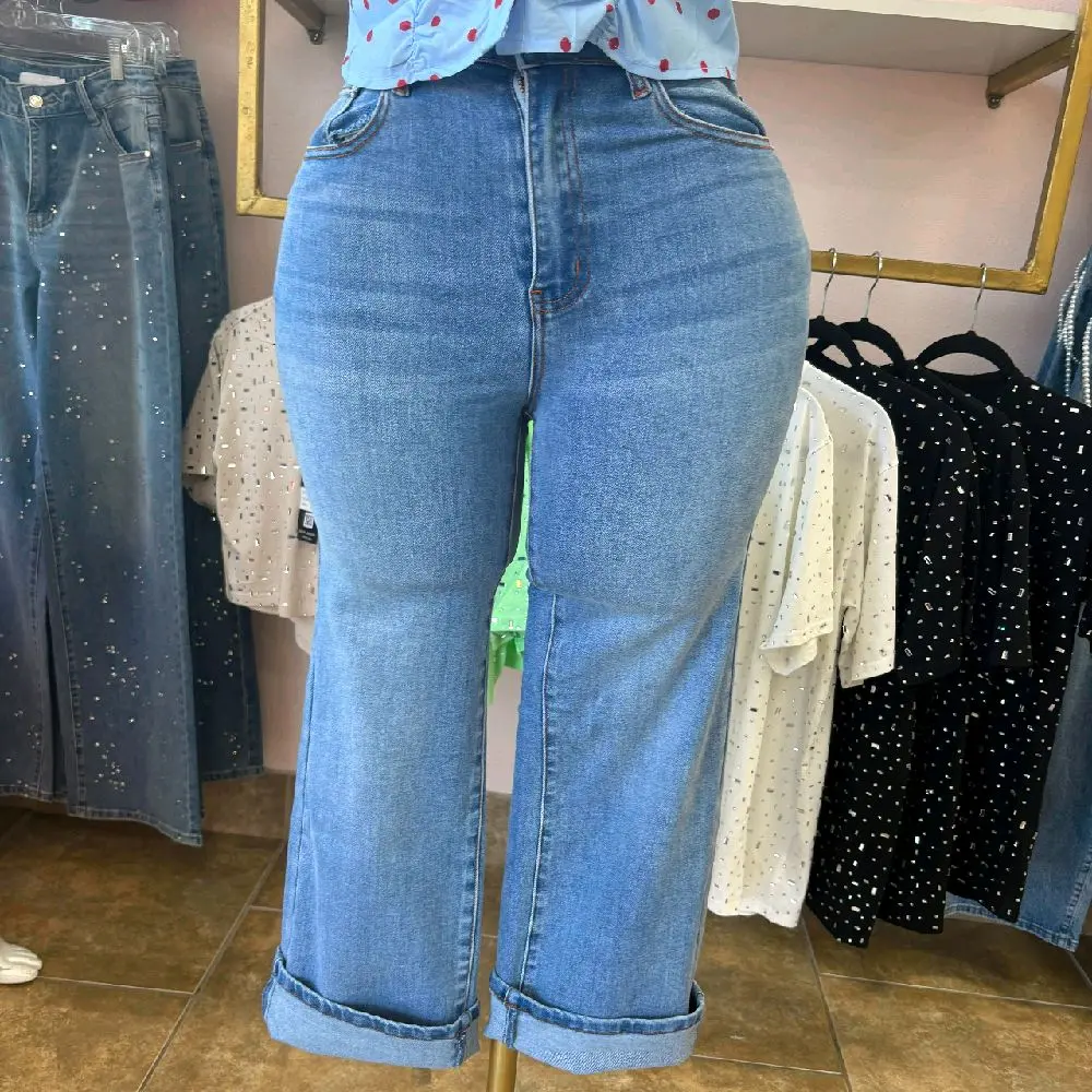 Women's Amanda Stretchy Denim Jeans - Comfortable Elastic Bottoms, Fitted Basic Everyday Casual Style, Petite-Friendly, Tall Sizes Capri-Like Fit, Elastic Jeans Fit, Casual Jeans Pants