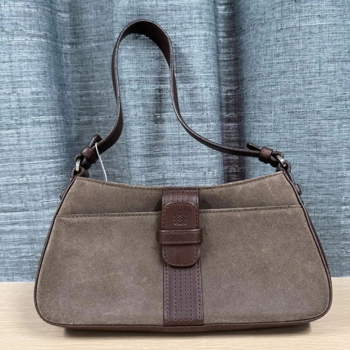 Pre-owned Loewe As Shown Shoulder Bags Vintage Suede Anagram Baguette Bag 31807