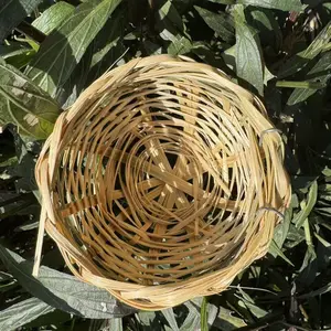 New Natural Bamboo Bird Nest with Hook, Handmade Wooden Grass Bird Cage, Suitable for Parrots, Canaries, Swallows, Winter Bird House Craft