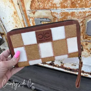 Stockdale Brown Checkered Cowhide Womens Wallet Wristlet