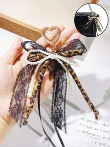 Ladies' Leopard Print, Leopard Pattern And Imitation Pearl Bow Heart Keychain,Light Gold Heart-Shaped Spring Buckle,Lace Bow Pearl Pendant - A Metal Accessory Suitable For Backpacks, Wallets, Phone Cases, Party Gifts, Birthdays