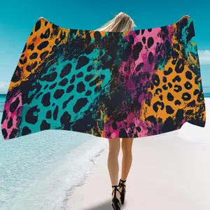 Color-blocked Leopard Print Microfiber Quick-drying Beach Towel. A beach towel with an elegant pattern, a modern, soft microfiber beach towel suitable for various occasions such as sports, travel, swimming, pool activities, yoga, etc. Microfiber Towels