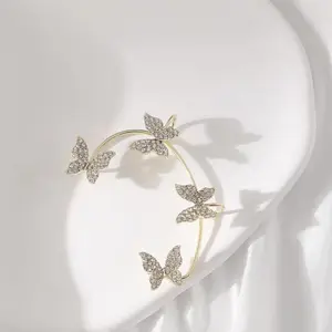 W018 2Pcs Glitter Butterfly Ear Cuff Non-Piercing Retro